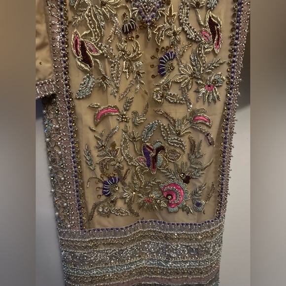 Pakistani Indian Designer Dress Heavy Hand Embroidery Heavy Shalwar Kameez Sz Sm - Picture 9 of 16